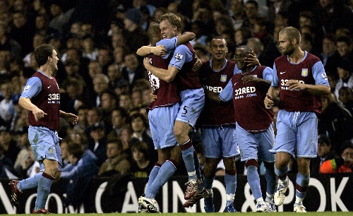 成都战亚冠领头羊，轮到刘殿座首发，蒯纪闻若集训海港难摆脱垫底