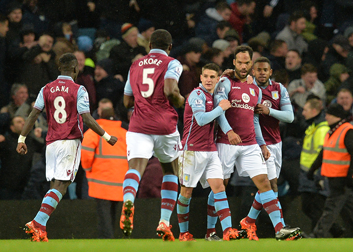 外媒：马拉多纳的宝马i8进行拍卖，起拍价1万欧元