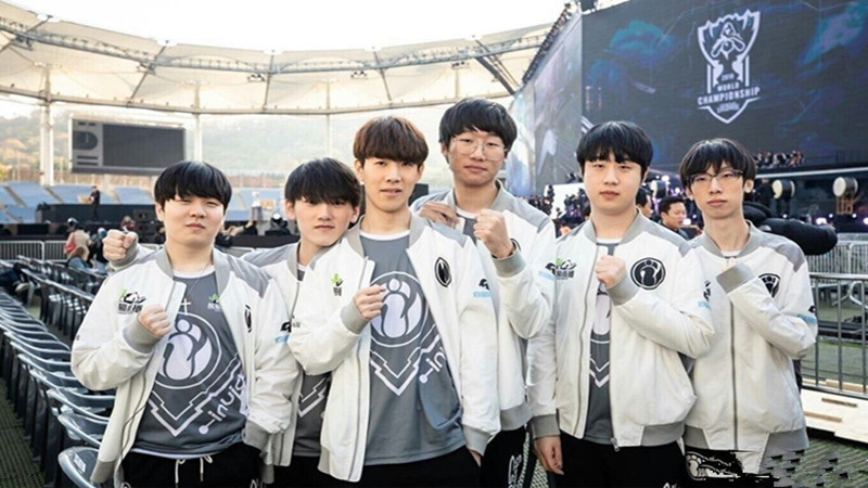 【历史上的今天】IG夺得Ti2世界冠军，CNDOTA站在世界之巅