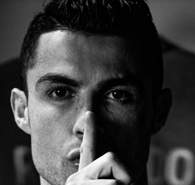 德甲战报：洛孔加破僵，拉尔森扳平，汉堡1-1法兰克福（德甲快讯：洛孔加先拔头筹，拉尔森扳平，汉堡1-1战平法兰克福）