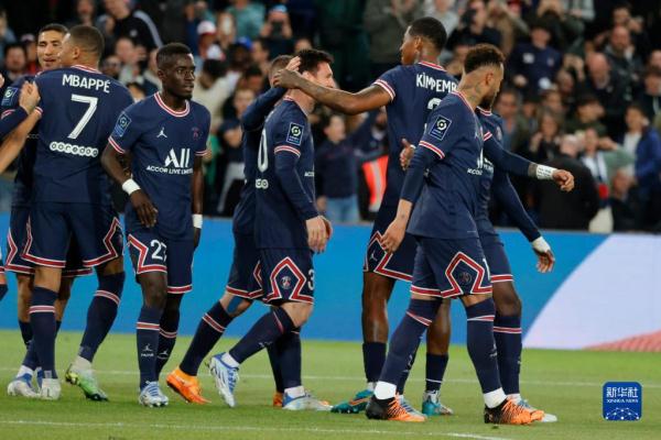 下半场发威！穆雷贡献23分12助攻，三分4中3