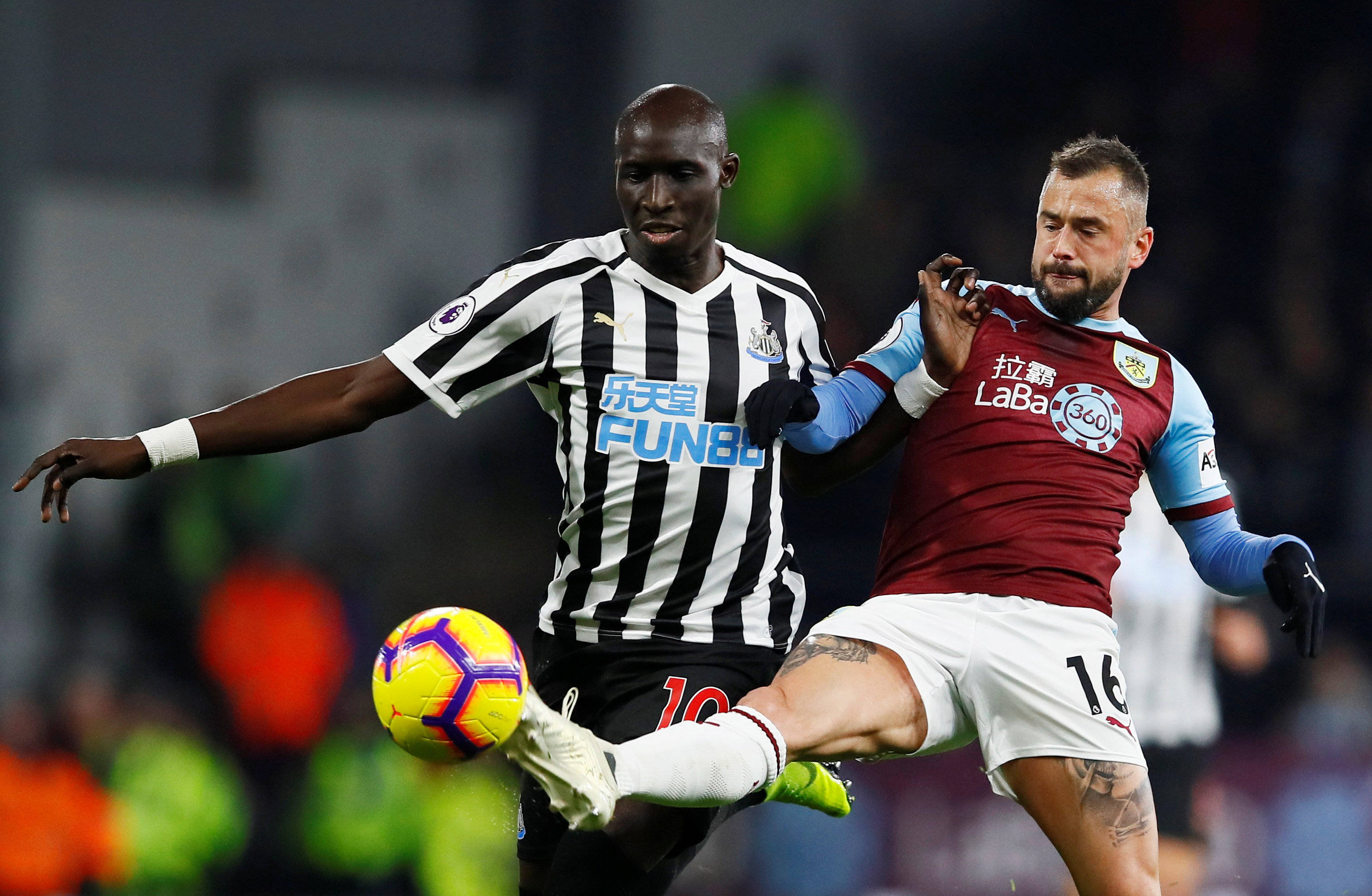 若阿根廷、葡萄牙均头名出线，梅罗有望在世界杯八强战相遇